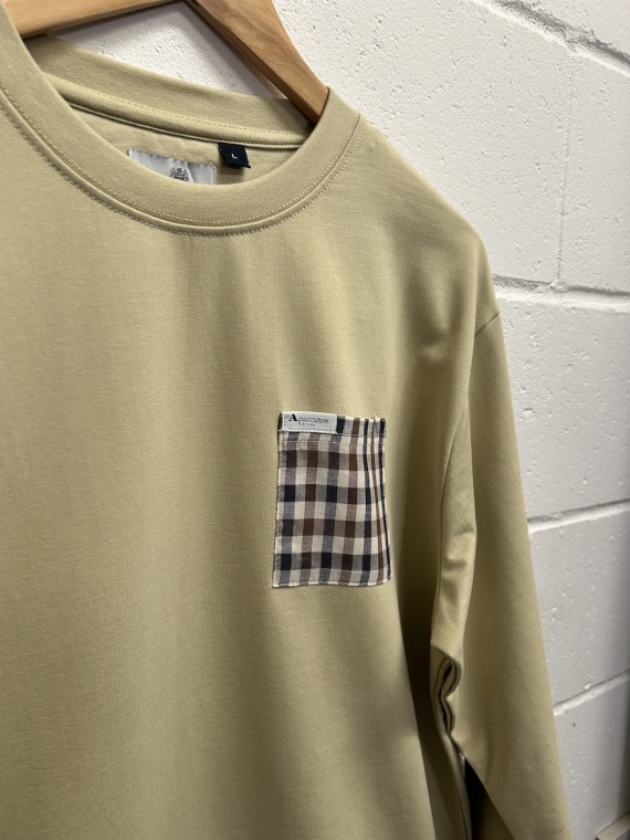 Iconic Pocket Crew Neck Sweatshirt Beige-03